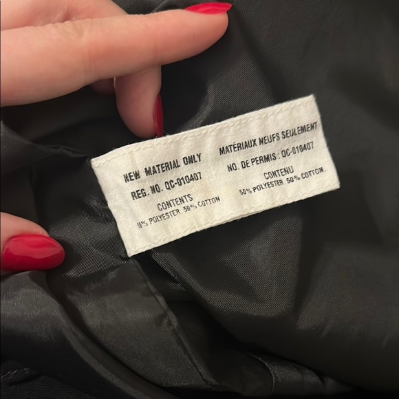 The Body Shop Black Tote with Vibrant Text - Picture 4 of 6